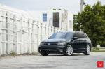Volkswagen Tiguan R-Line on Vossen Wheels (CV10) 2019 года